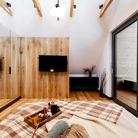 Bialka Residence Apartment *